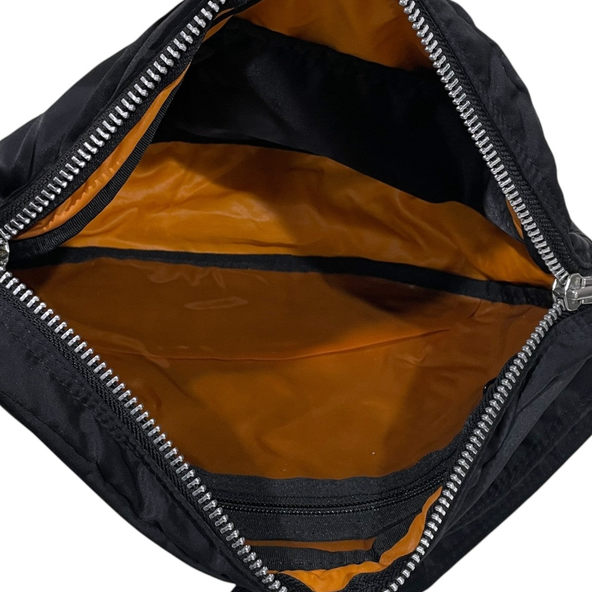 ハーフムーン タンカー ショルダーバッグ TANKER SHOULDER BAG