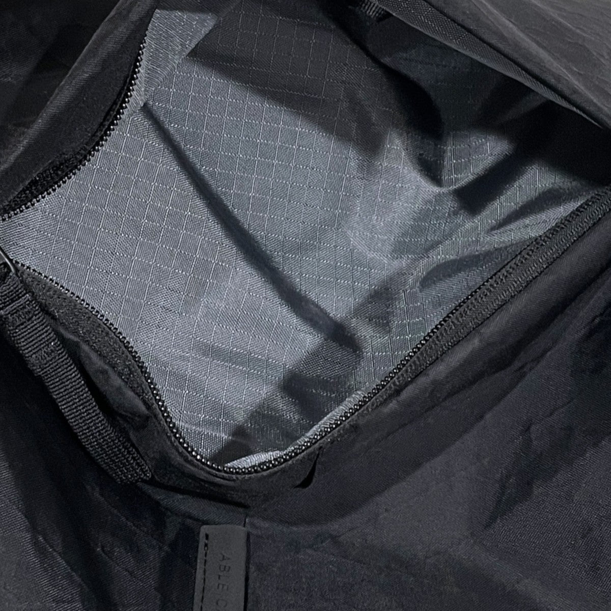 バックパック Thirteen Daybag サーティーン デイバッグ A03016XBK0
