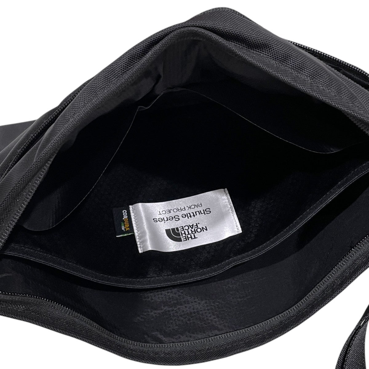 ショルダーバッグ Shuttle Shoulder Pouch シャトルショルダーポーチ NM82454