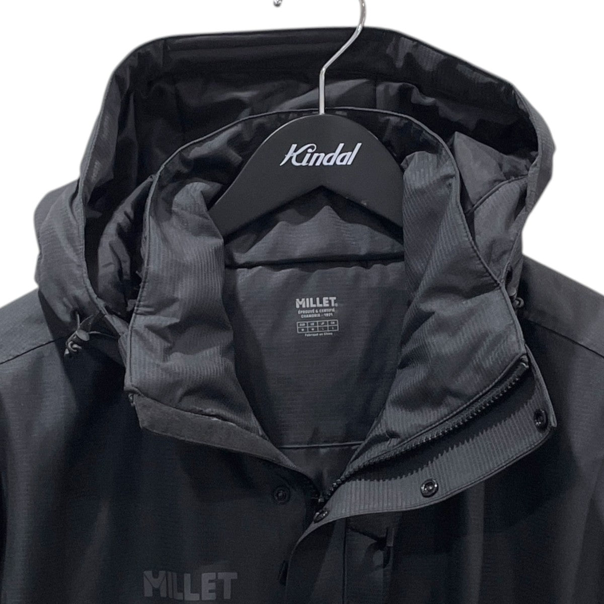中綿フーデッドジャケット  Fitz Roy Insulated Jacket フィッツロイ インシュレーション ジャケット MIV02232