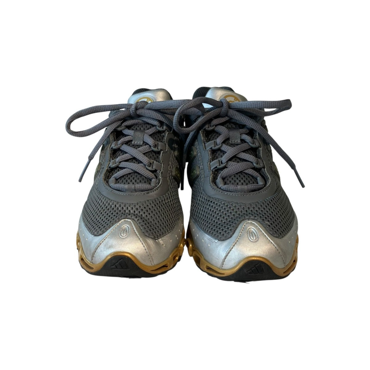 Megaride Grey Four／Gold Metallic／Matte SilverスニーカーIE6531