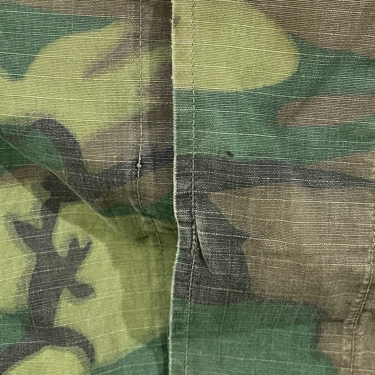 US ARMY カモフラ柄ミリタリージャケット COAT， MAN’S， CAMOUFLAGE COTTON W／R POPLIN RIP-STOP CLASS 2 8415-945-7656 古着・中古-8枚目のアイテム画像