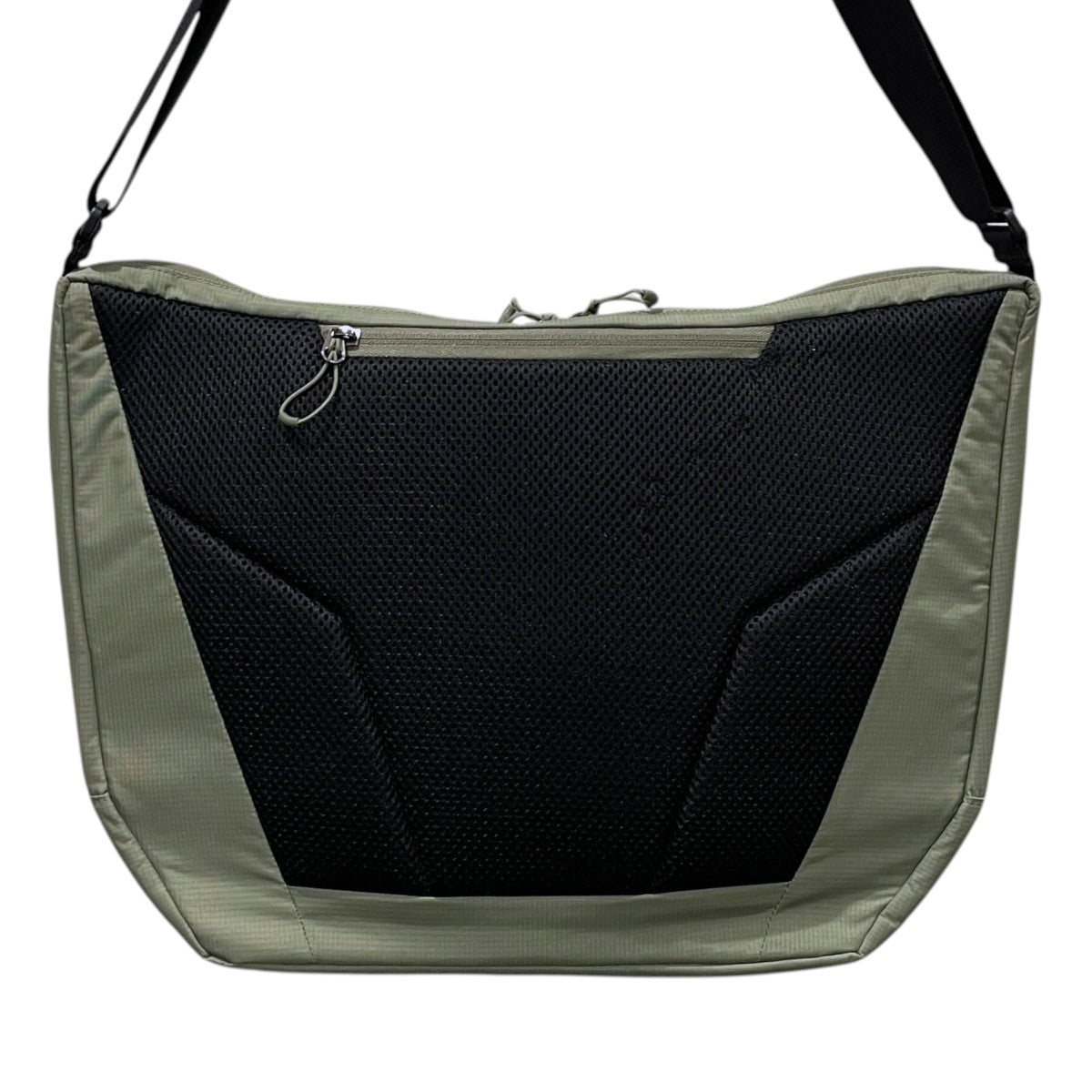 エーシーエスショルダーバッグ ACS SHOULDER BAG C28677