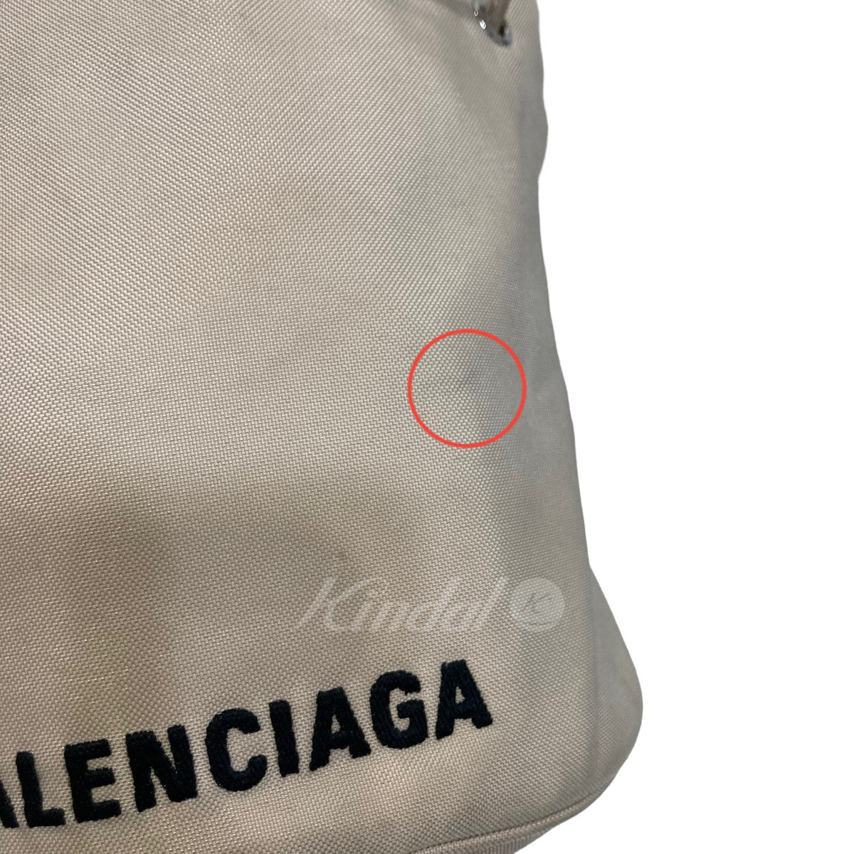 BALENCIAGA(バレンシアガ) 「WHEEL XS」ウィールドローストリング バケットバッグ 巾着バッグ 656682 ベージュ サイズ  -｜【公式】カインドオルオンライン ブランド古着・中古通販【kindal】