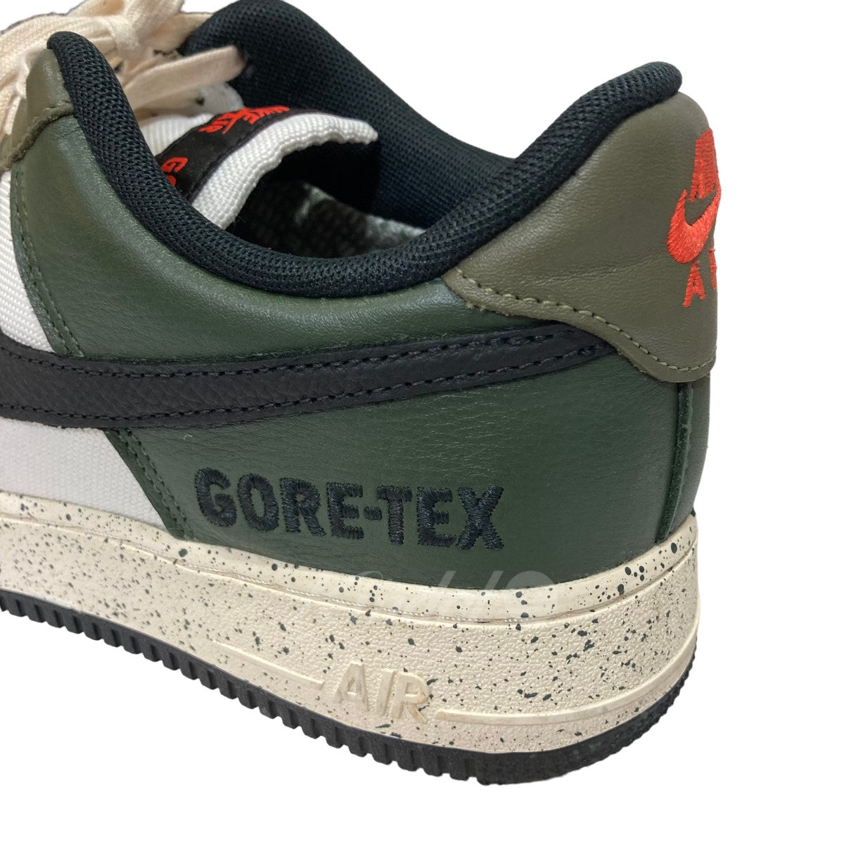 「AIR FORCE 1 GORE TEX MEDIUM OLIVE」 ローカットスニーカー