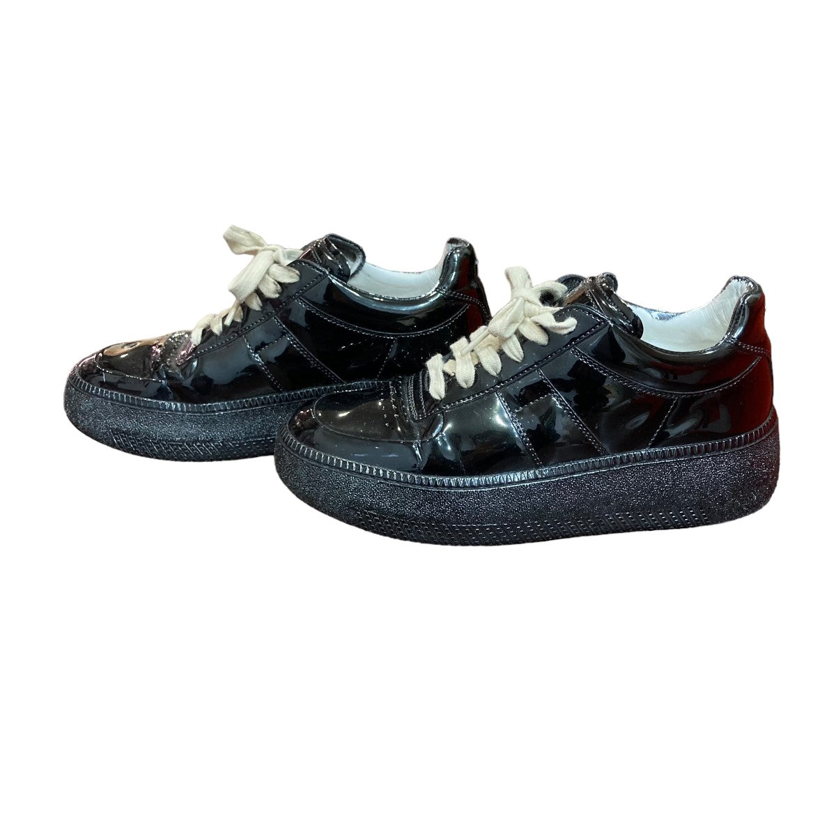 Maison Margiela(メゾン マルジェラ) 「Platform Replica Trainers」プラットフォーム ジャーマントレーナースニーカー ブラック サイズ 37（約23．0ｃｍ）｜【公式】カインドオルオンライン ブランド古着・中古通販【kindal】