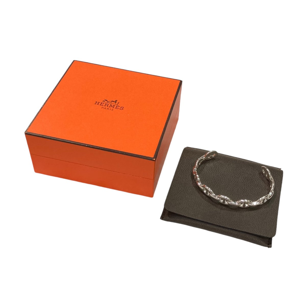 シェーヌダンクルアンシェネバングル