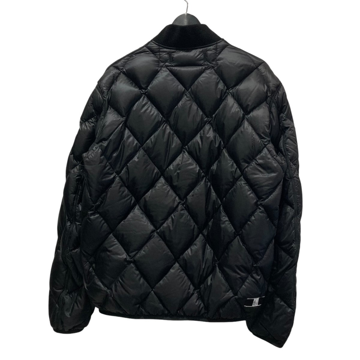 MONCLER×FRAGMENTS STUX GIUBBOTTOダウンジャケットD209U4031300 53858 D209U4031300  53858 ブラック サイズ 0｜【公式】カインドオルオンライン ブランド古着・中古通販【kindal】