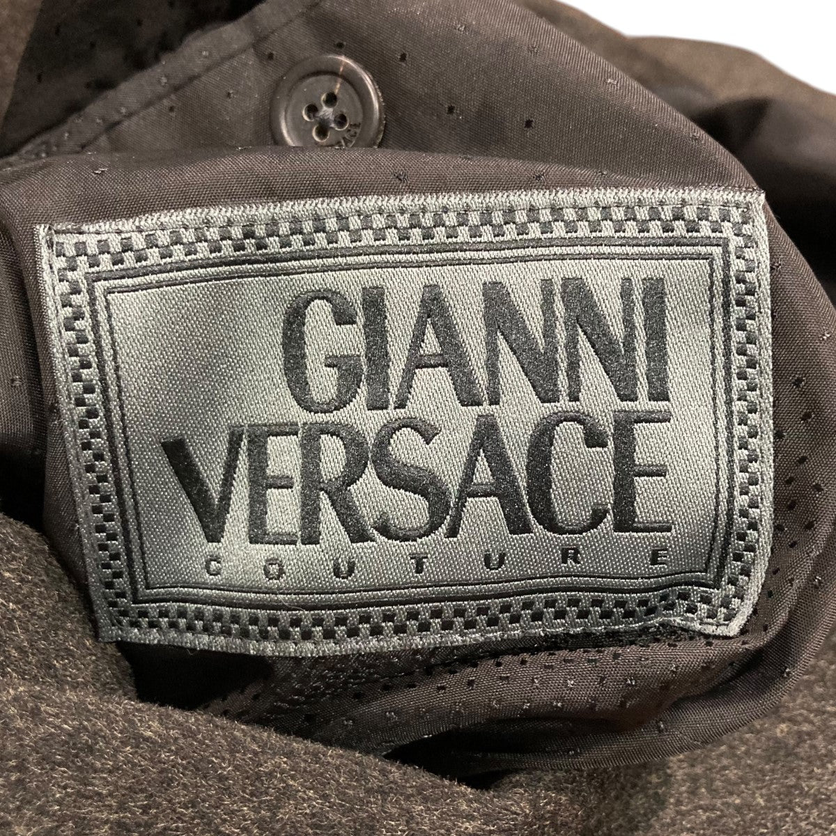 GIANNI VERSACE(ジャンニヴェルサーチ) カシミヤチェスターコート チャコールグレー サイズ 48｜【公式】カインドオルオンライン  ブランド古着・中古通販【kindal】