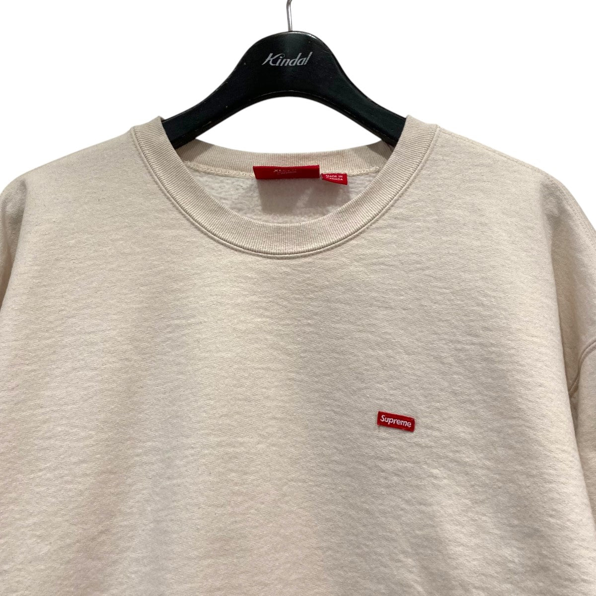 Supreme(シュプリーム) Small Box Crewneckスモールボックスロゴスウェット アイボリー サイズ  XL｜【公式】カインドオルオンライン ブランド古着・中古通販【kindal】