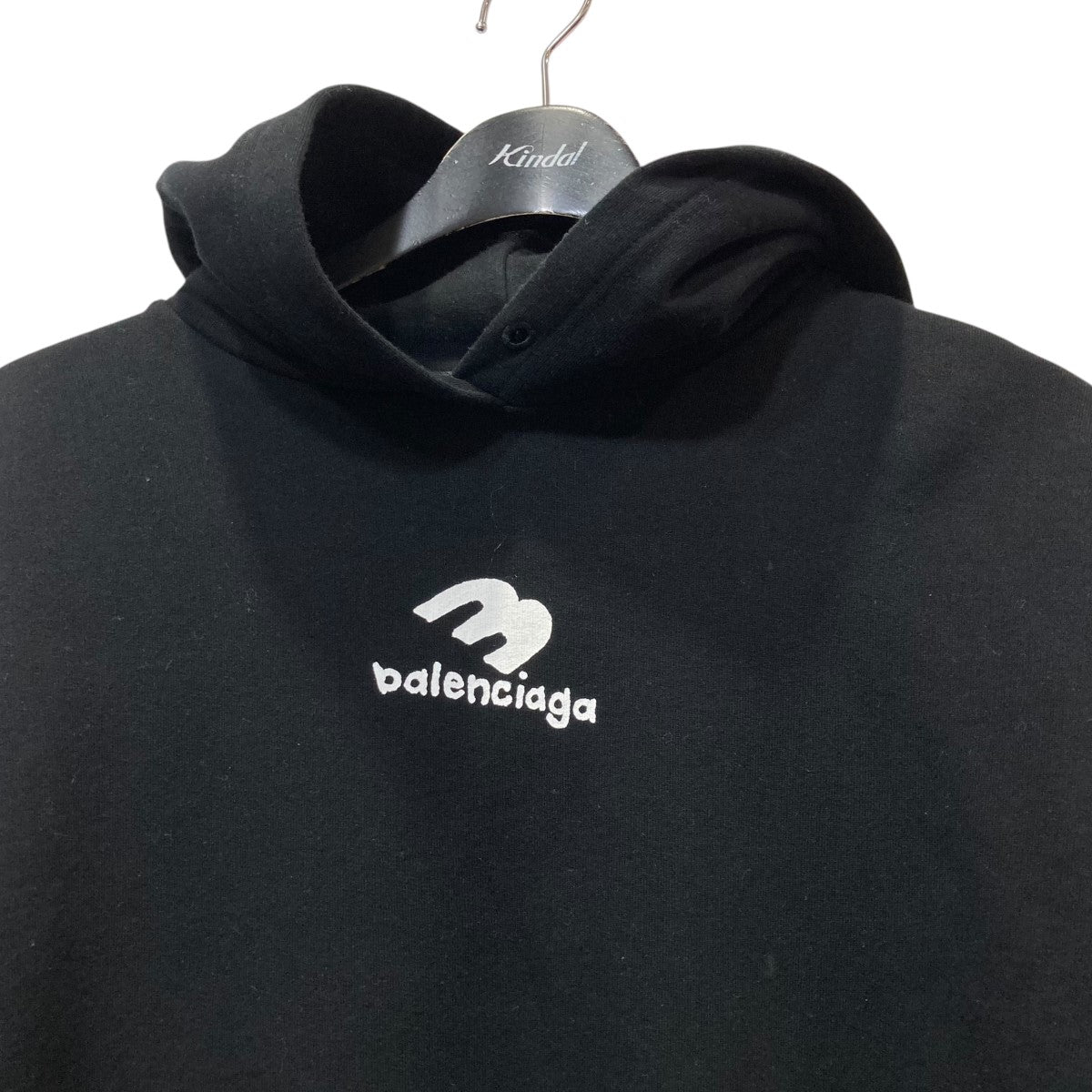 バレンシアガの22AW パーカー 578135です。 BALENCIAGA 古着・中古 トップス アイテム