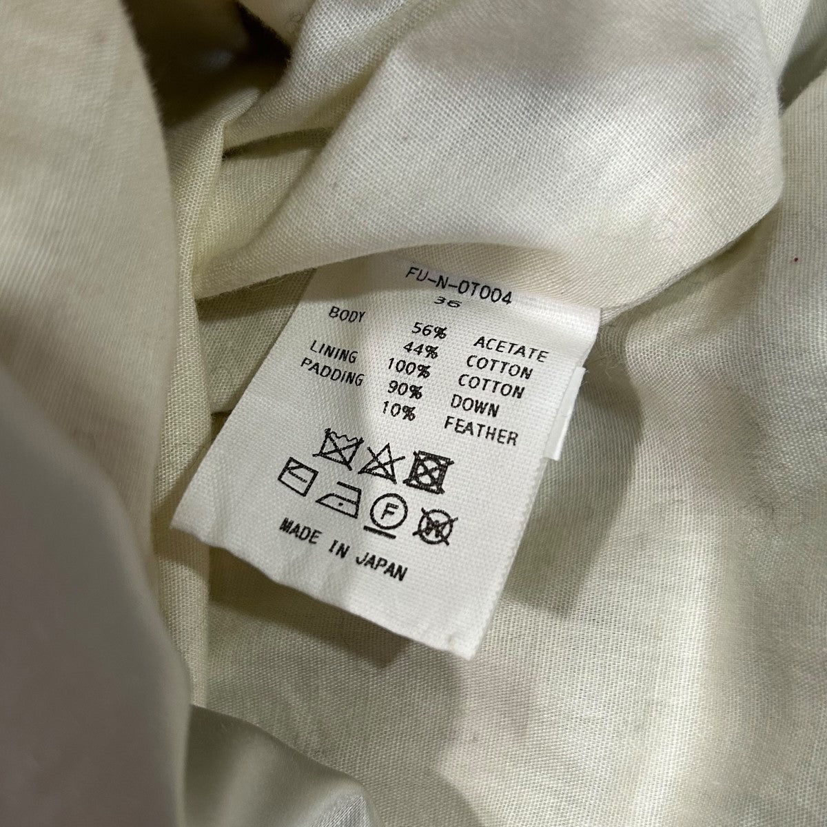 SATIN PADDING FUTON PONCHOサテンポンチョ