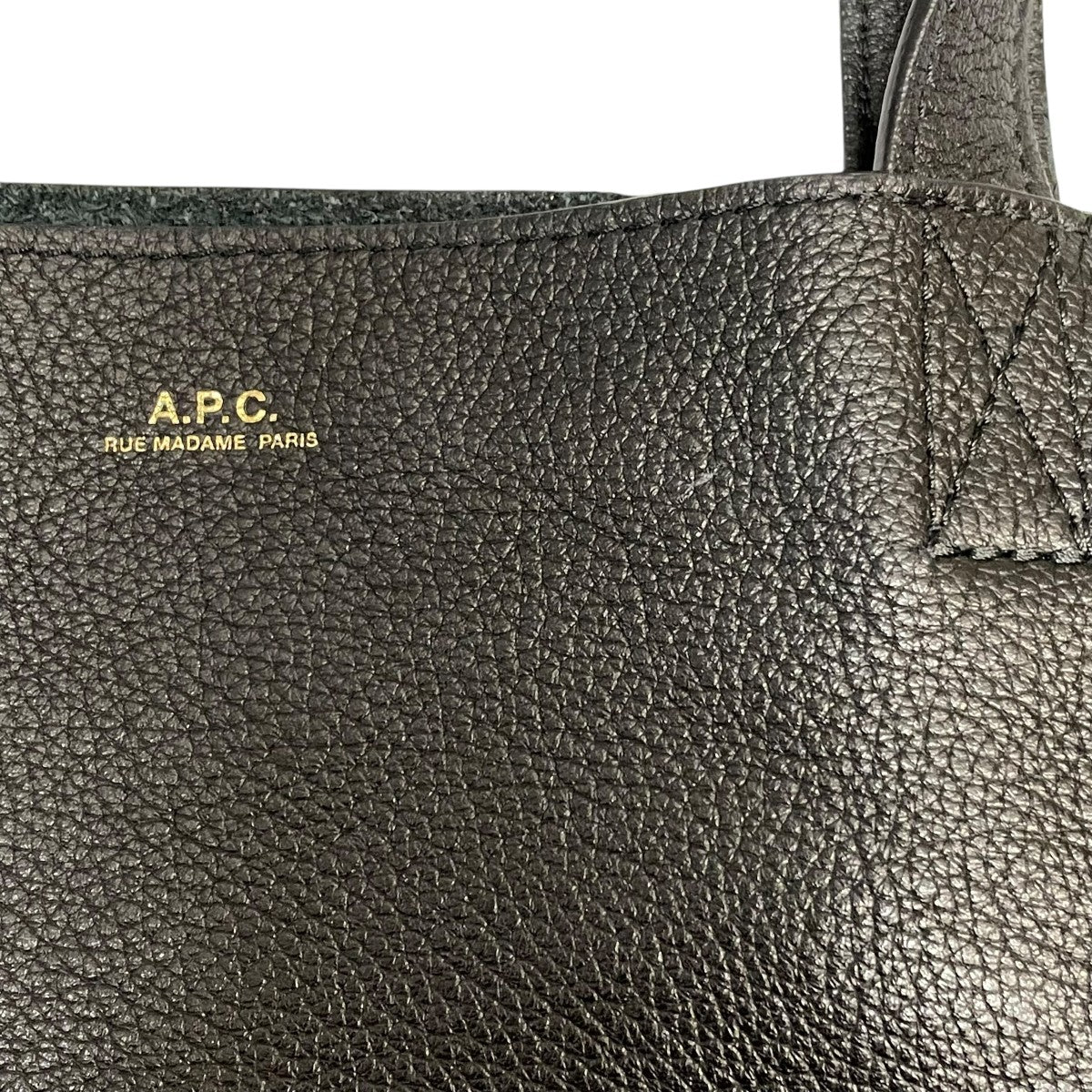 A.P.C.(アーペーセー) レザートートバッグ ブラック|【公式 A.P.C.(アーペーセー) レザートートバッグ ブラック|【公式