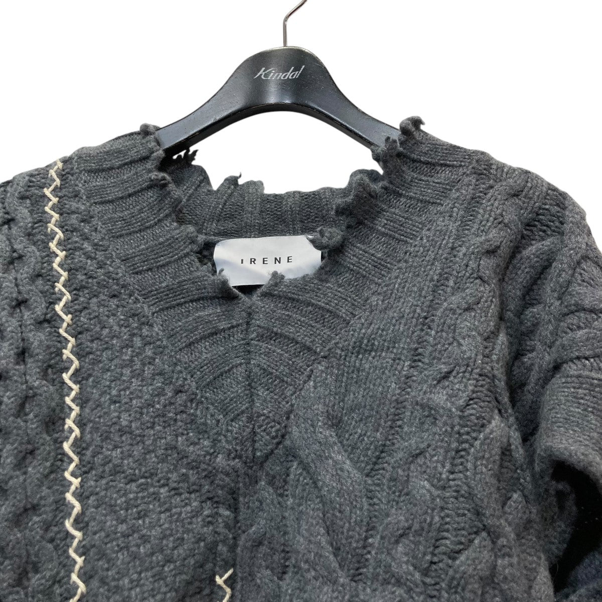 アイレネの22AW Open Collar Mix Knit ニット 24A81006です。 IRENE 古着・中古 トップス アイテム