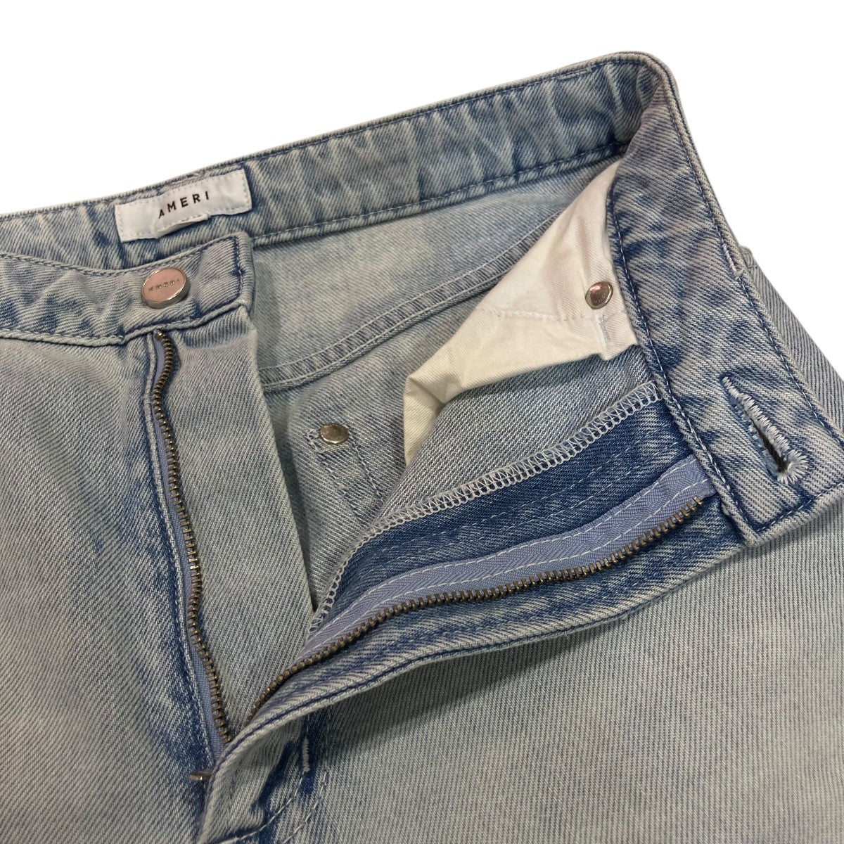 AMERI 古着・中古 アメリのLIGHT TAPERED DENIM デニムパンツ 01020820130です。