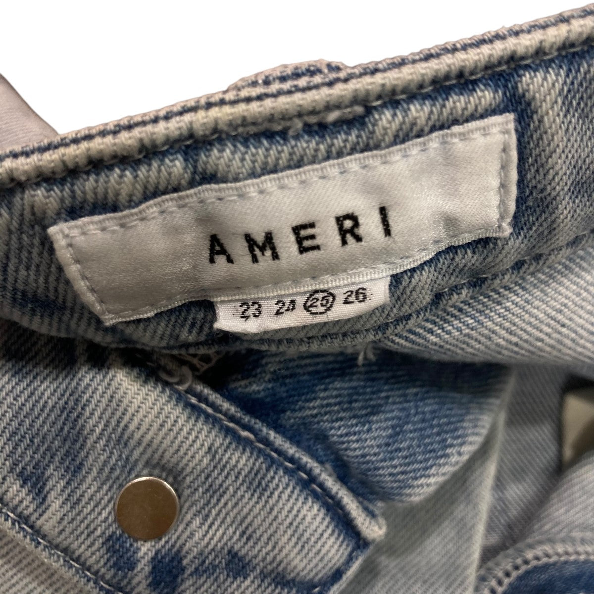 AMERI 古着・中古 アメリのLIGHT TAPERED DENIM デニムパンツ 01020820130です。