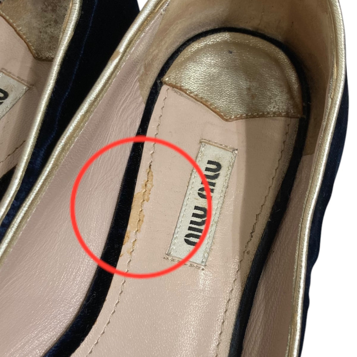 MIU MIU(ミュウミュウ) ヒールビジューヘベロア刺繍パンプス ネイビー