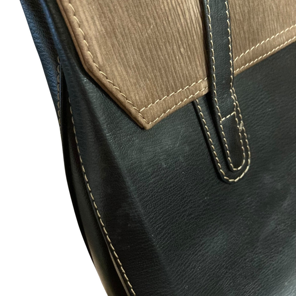 LOEWE(ロエベ) ベラスケスバイカラーレザーショルダーバッグ