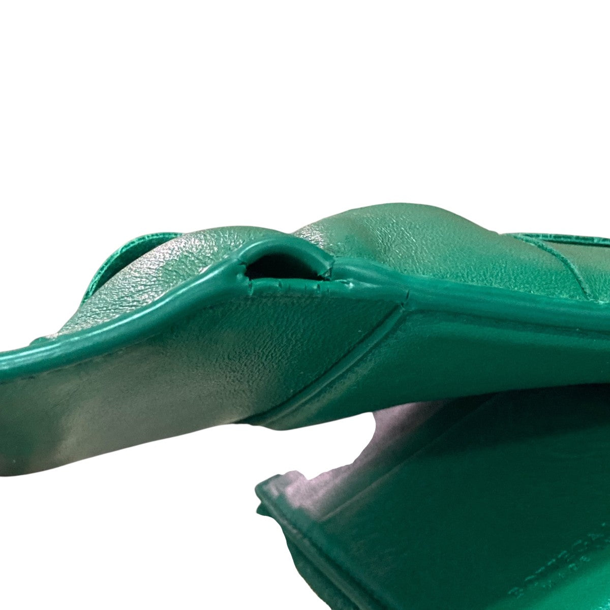 BOTTEGA VENETA(ボッテガヴェネタ) 3つ折り財布 P01717260D グリーン