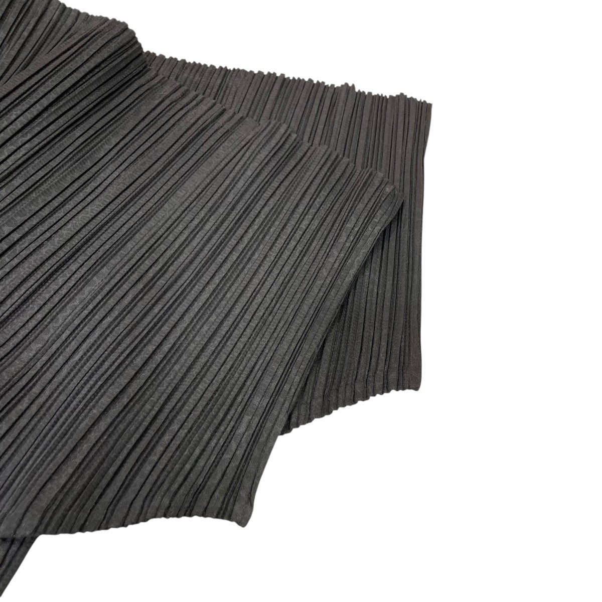 イッセイミヤケ ISSEY MIYAKE プリーツスキッパーブラウス IM41-JK807 グレー サイズ：L ISSEY MIYAKE(イッセイミヤケ) プリーツスキッパーブラウスIM41