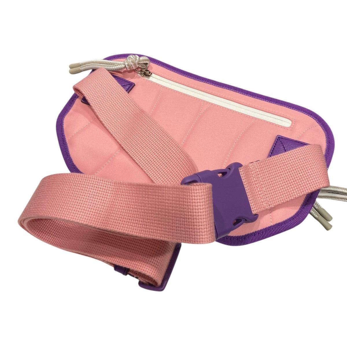 GUCCI グッチ　GG柄　ベルト　レディース　ピンク　レザー　本革　総柄 GUCCI グッチ GGロゴ ブレスレット サイズ:M ピンク シルバー