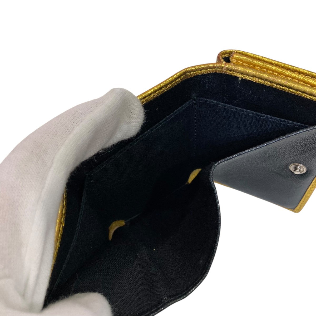 三つ折り財布551921