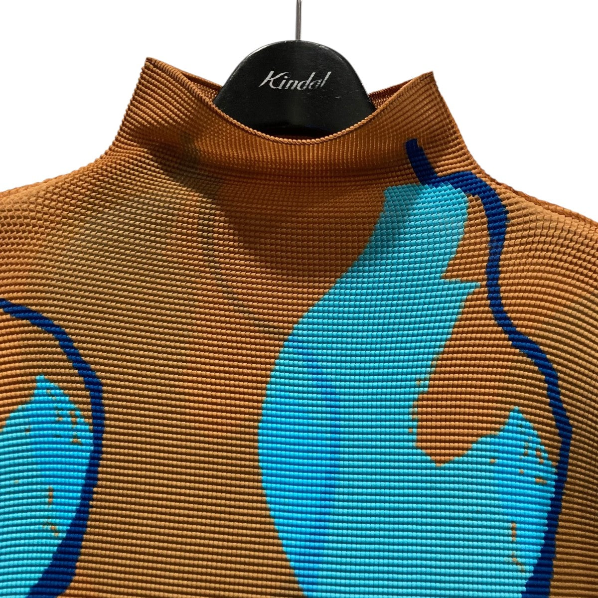 ミーイッセイミヤケ me ISSEY MIYAKE ハイネックカットソー MI31FK805 ブラウン サイズ：FREE me ISSEY MIYAKE(ミーイッセイミヤケ) ハイネックカットソー
