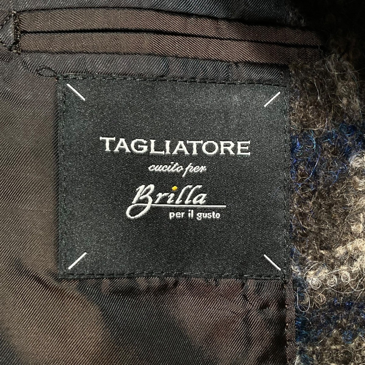 TAGLIATORE タリアトーレ チェック テーラードジャケット イタリア製 TAGLIATORE〉懐かしさと新しさがミックスされたチェックジャケット