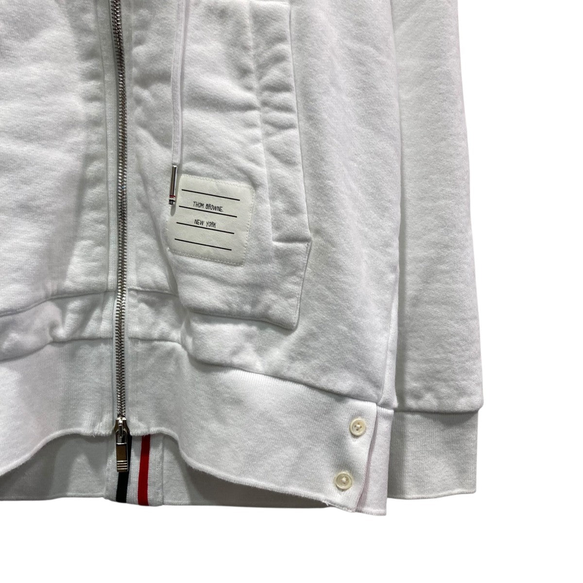 ★THOM BROWNE★バールーフバッグ シルクフード ジップアップ ☆THOM BROWNE☆RWBタップループバックフードジップアップ