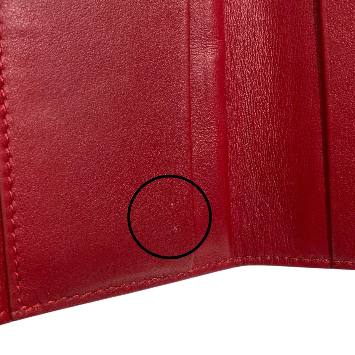赤スウェットシャツ革財布スニーカー鞄にMargielaマルジェラ指輪 Maison Margiela（旧Maison Martin Margiela）（財布 ・ レッド