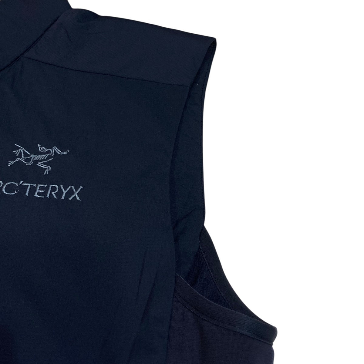中綿ジップベストX000007475 【ATOM VEST】