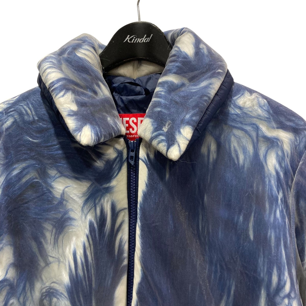 DIESEL ウィンタージャケットA16392 古着・中古-3枚目のアイテム画像