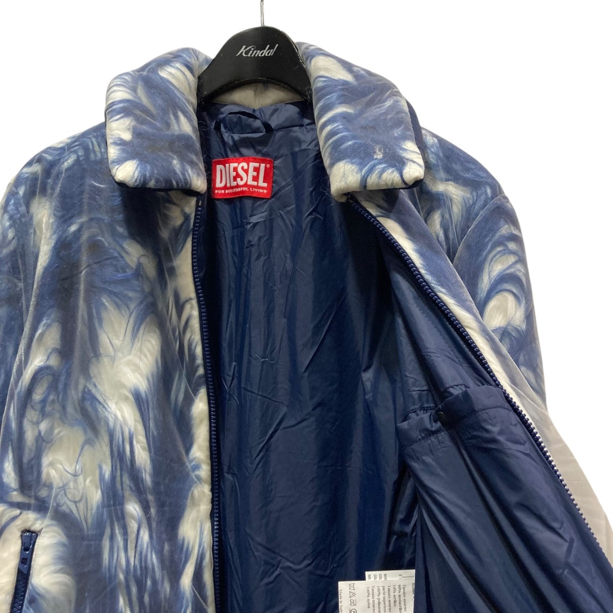 DIESEL ウィンタージャケットA16392 古着・中古-4枚目のアイテム画像
