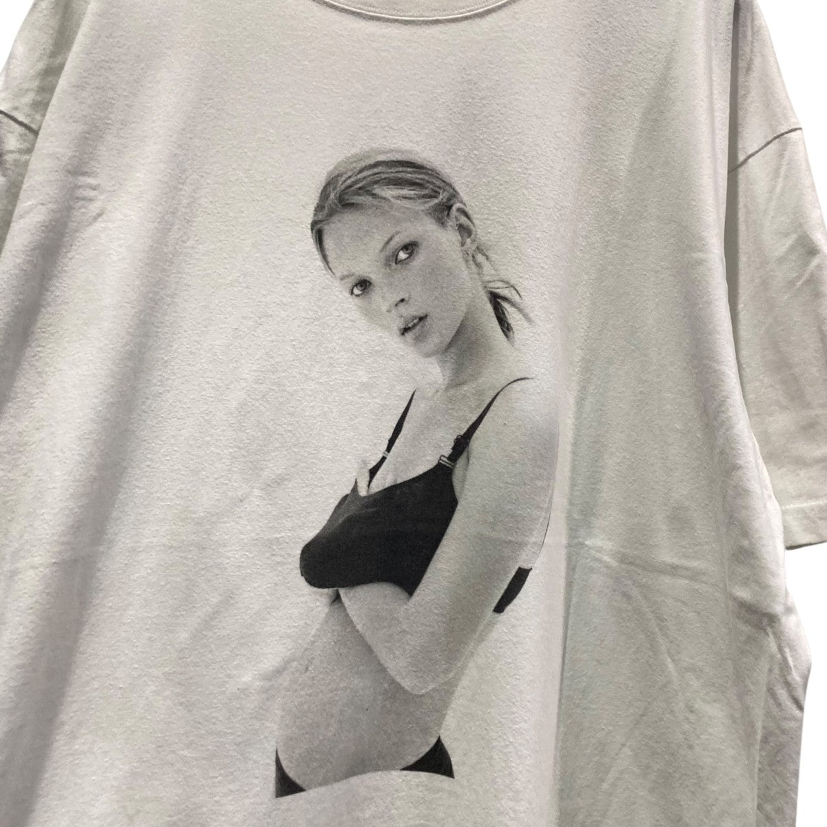 biotope Kate Moss by David Sims Photo T-shirtsケイトモスプリントＴシャツ 古着・中古-4枚目のアイテム画像