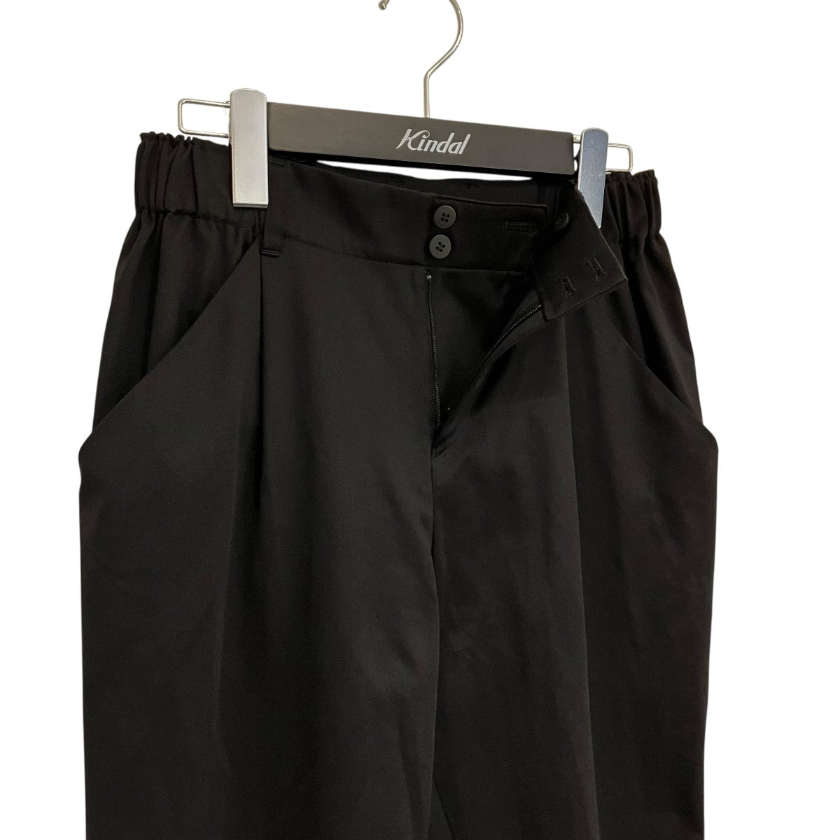 ISSEY MIYAKE(イッセイミヤケ) クロップドパンツIM41FF016