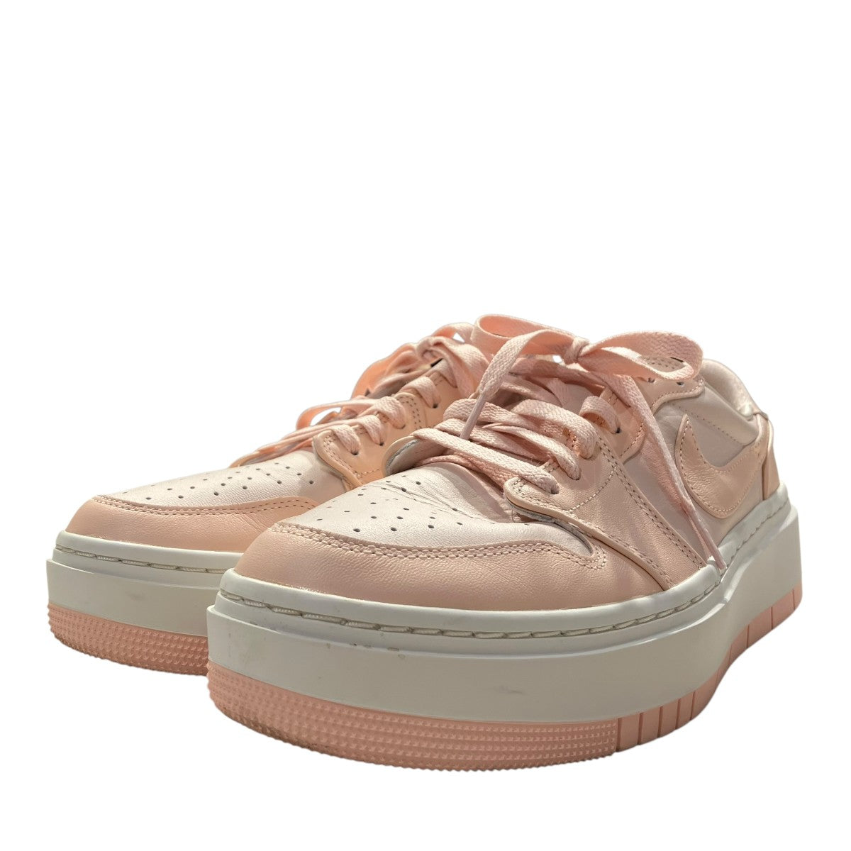 靴 NIKE Air Jordan 1 LOW Elevate beige WMNS NIKE(ナイキ) 「Women's Air Jordan 1 Elevate Low」スニーカー