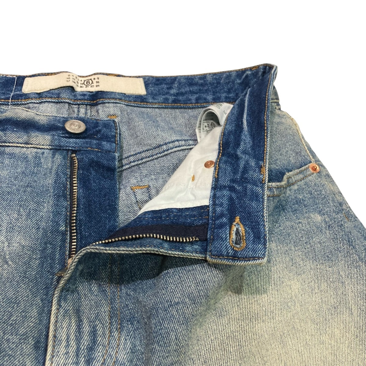 最終値下げ【未使用】MM6 Maison Margielaフレアデニムパンツ MM6 Maison Margiela(マルタンマルジェラ) ウォッシュドフレア