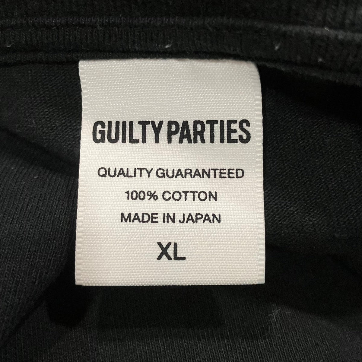 クルーネックTシャツ