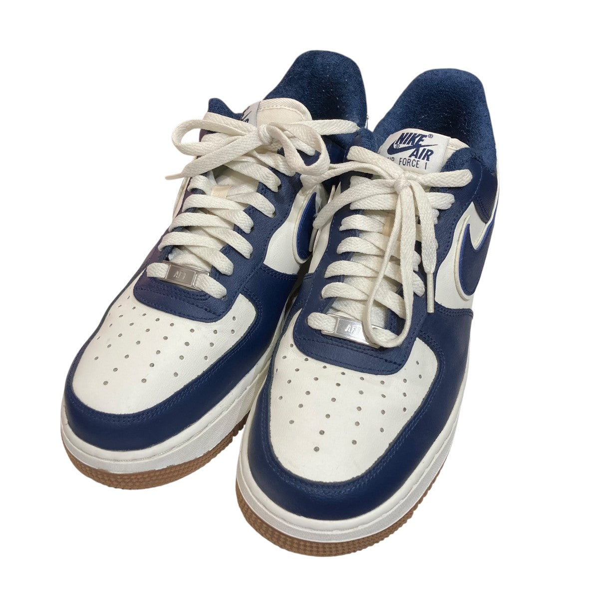 AIR FORCE 1 ’07 LV8スニーカーDQ7659-101