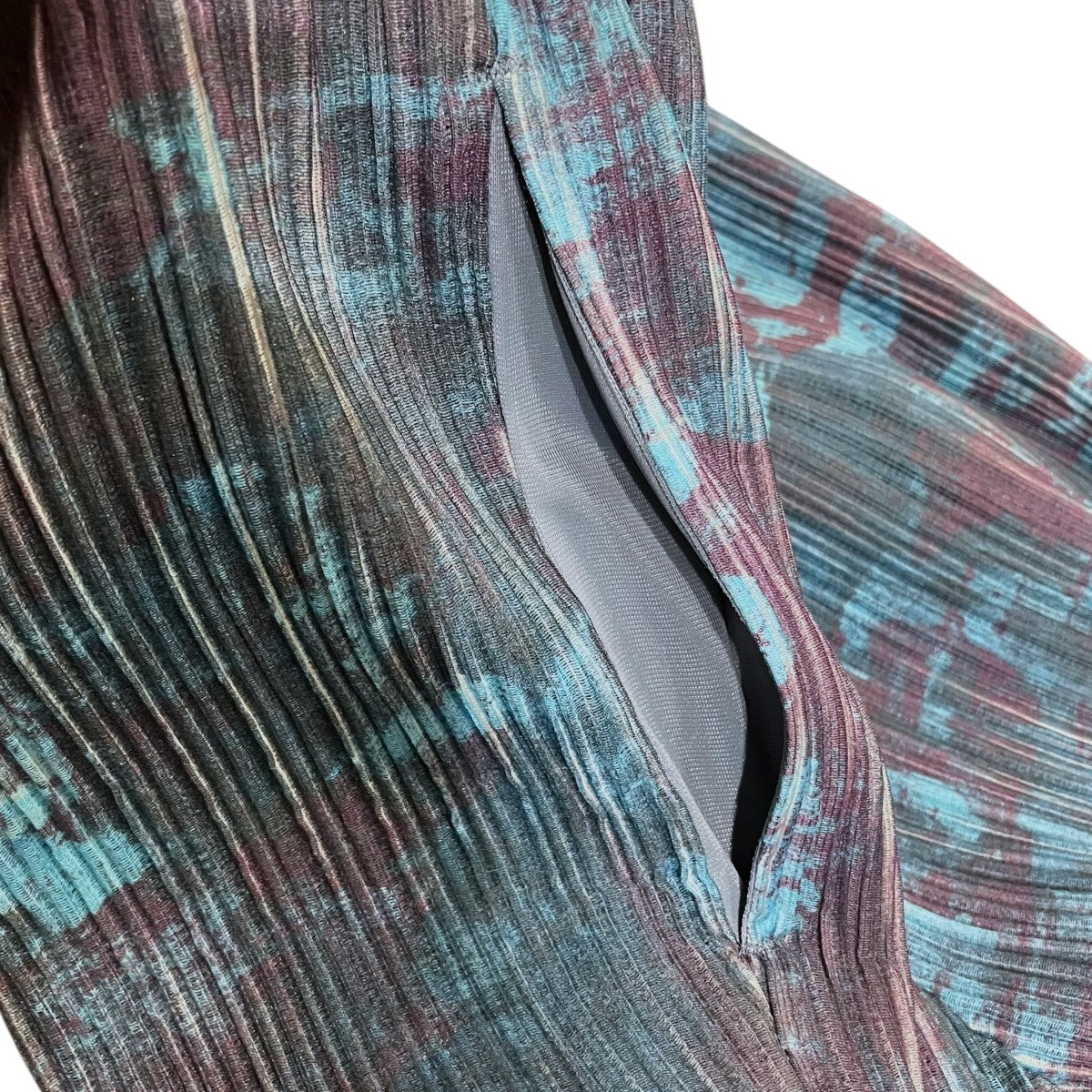 プリーツパンツ0583TM1090P PRINT PLEATS RIB PANTS