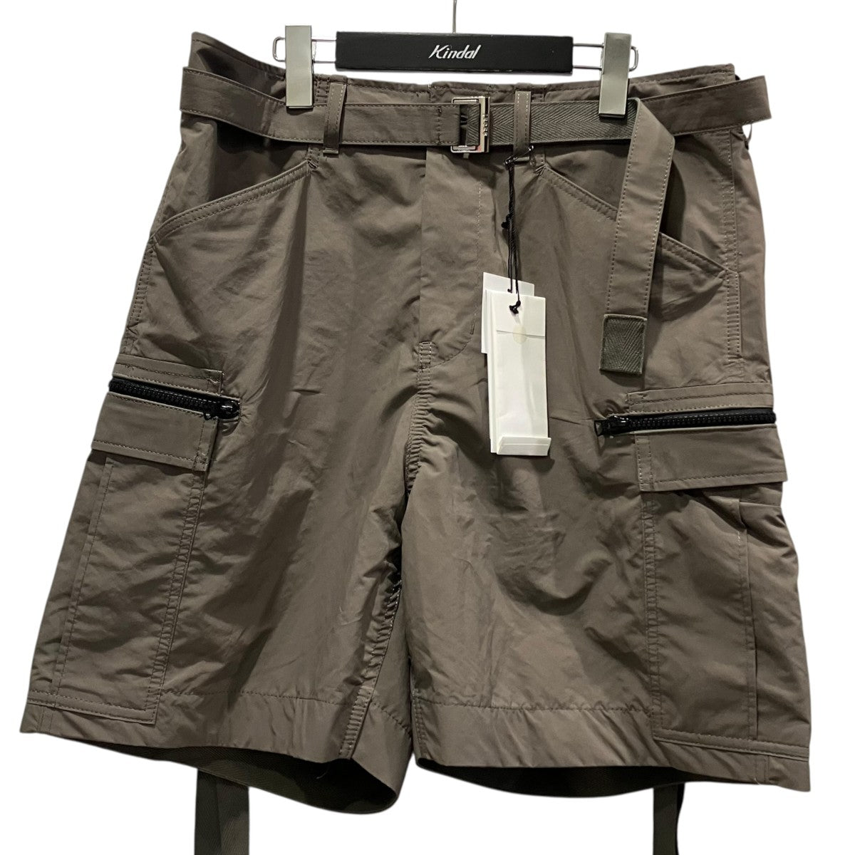 sacai 24SSMatte Taffeta Shortsカーゴショーツ24-03361M 古着・中古-1枚目のアイテム画像