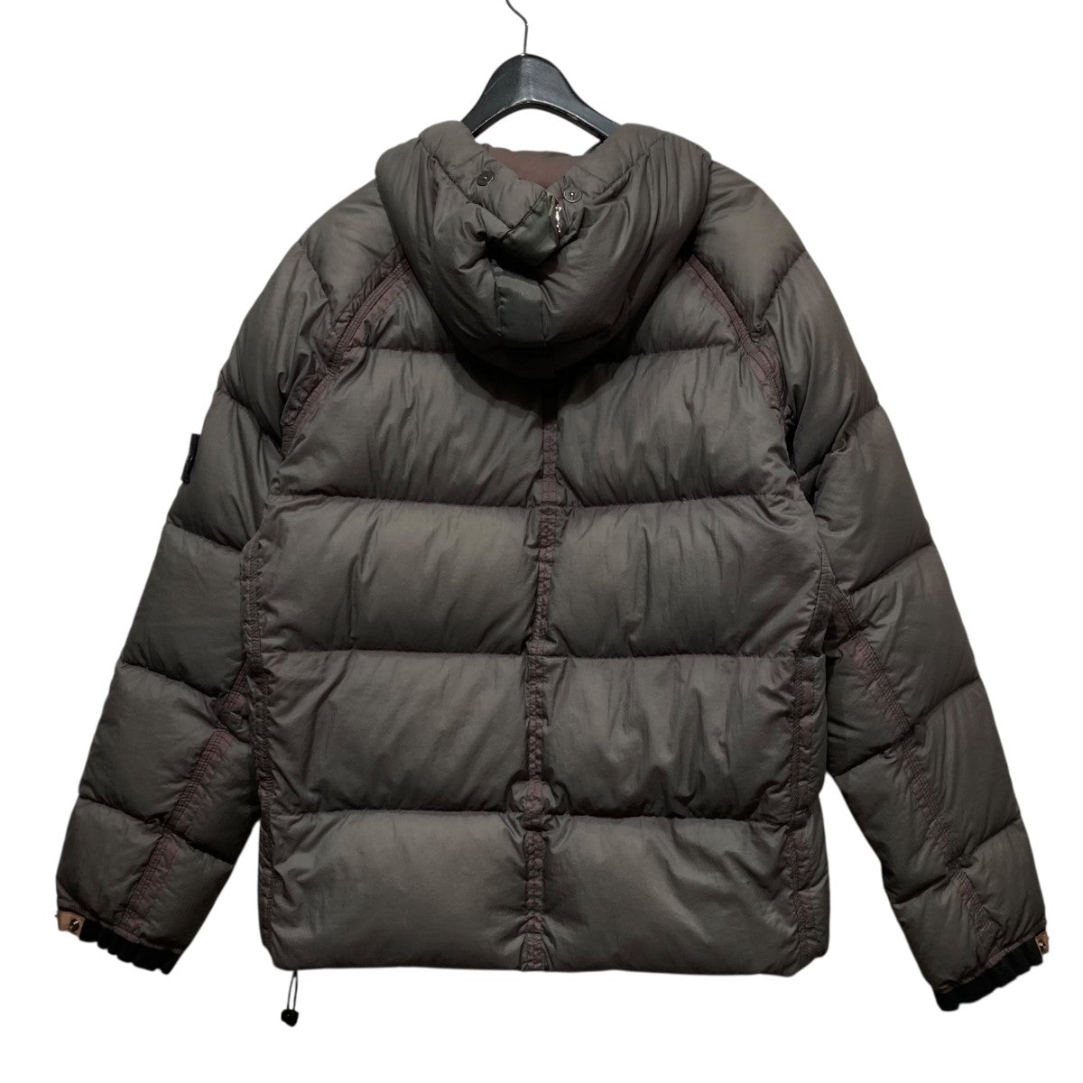 STONE  24AWストーンアイランド　ダウンジャケット STONE ISLAND ストーンアイランド 24AW SEAMLESS TUNN EL NYLON DOWN