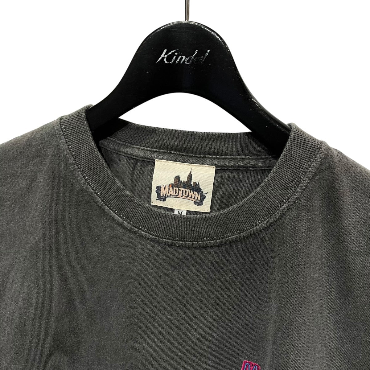vaultroom(ボルトルーム) MAD TOWN MIDNIGHT TEEプリントTシャツ