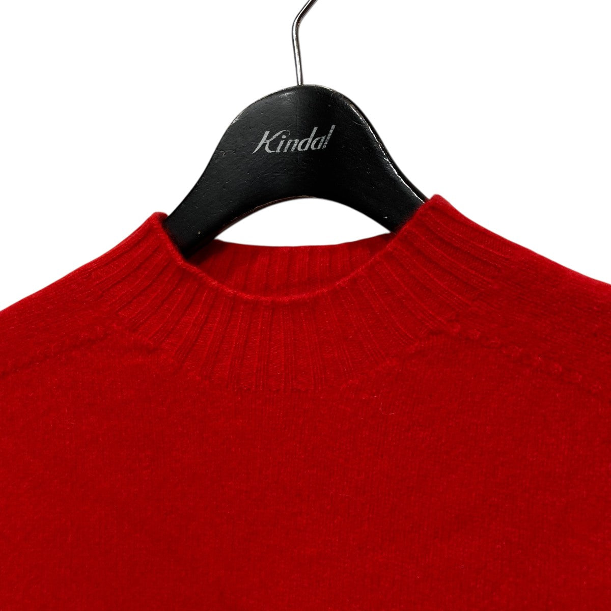 モックネックニット