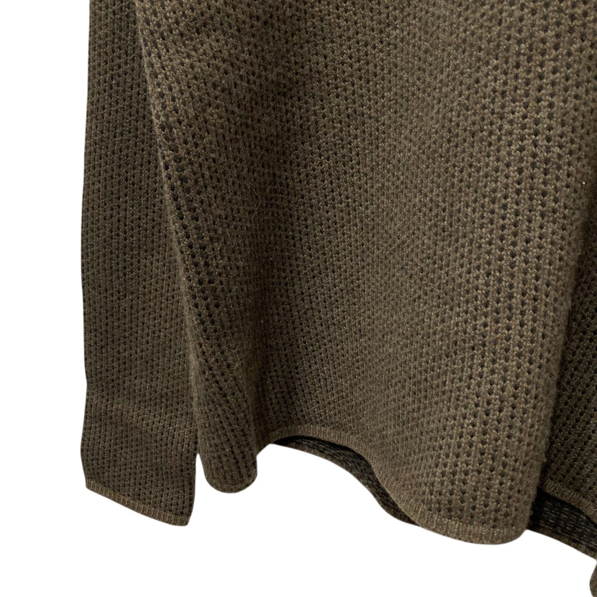 カシミヤタートルネックニット