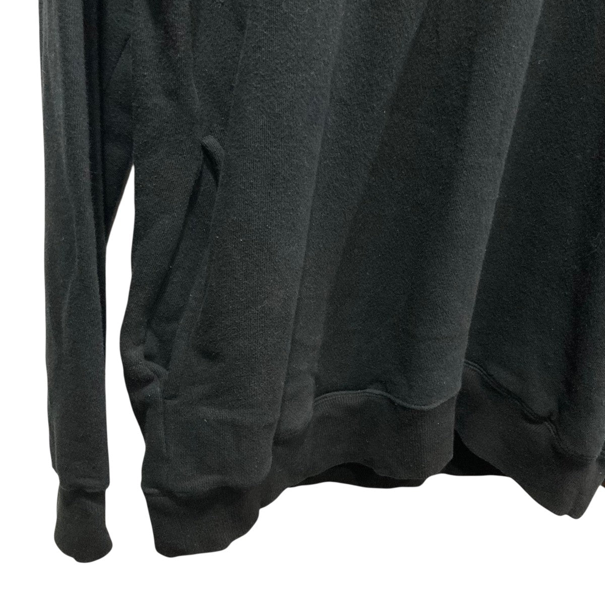 ロゴプリントプルオーバーパーカーUI2A4805