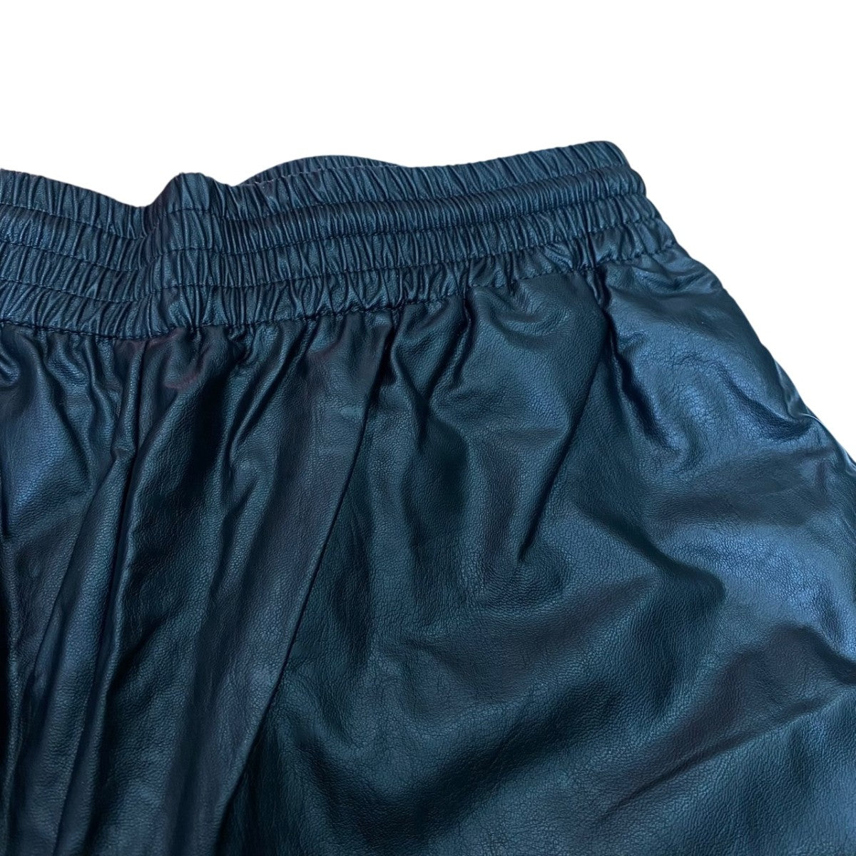 フェイクレザーショートパンツS52MU0072