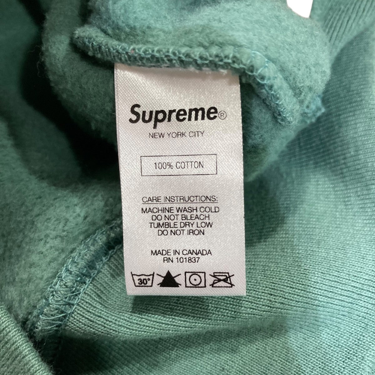 supreme パーカーNose Bleed Hooded Sweatshirt Supreme(シュプリーム) Nose Bleed Hooded Sweatshirtプリントパーカー