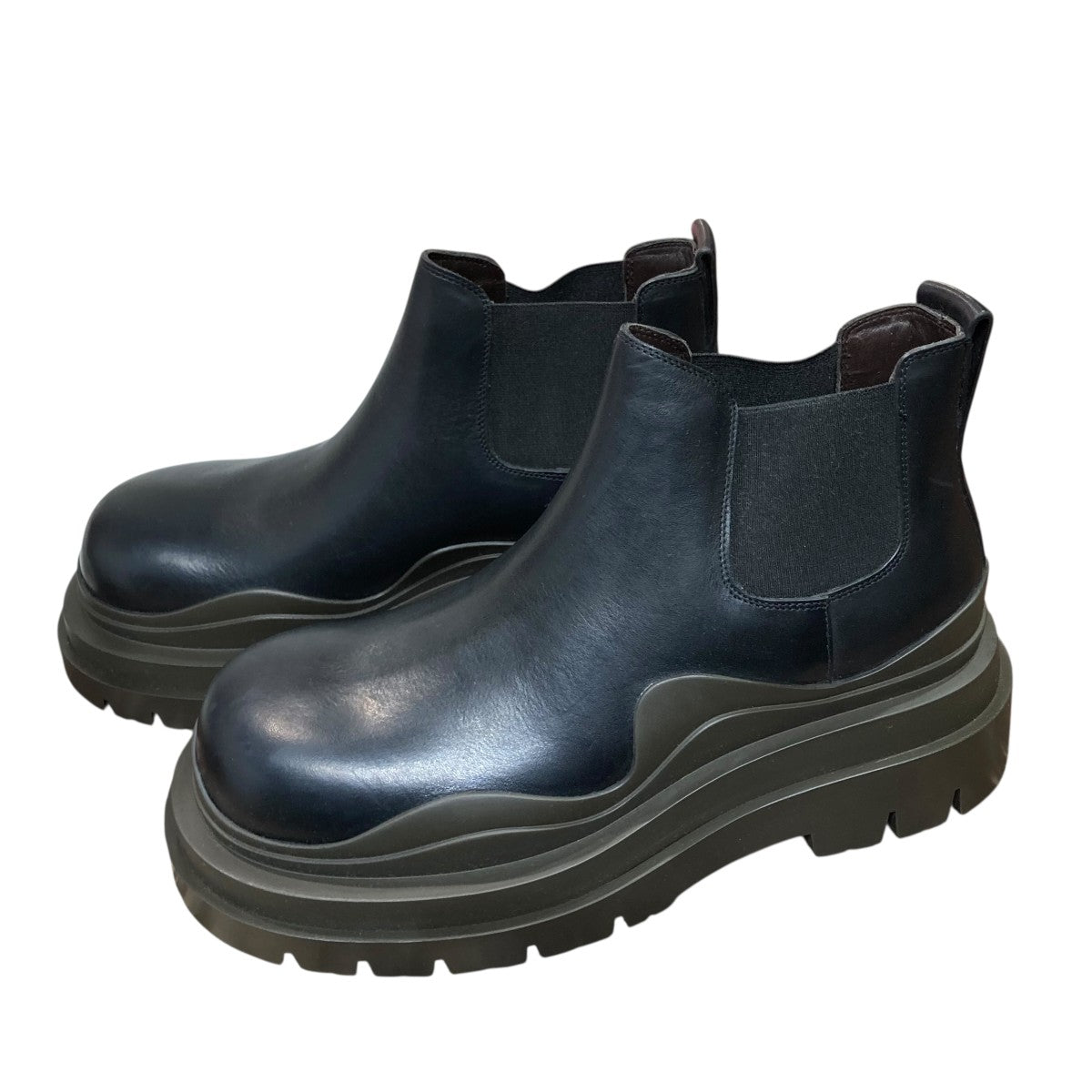 BOTTEGA VENETA(ボッテガヴェネタ) タイヤアンクルチェルシーブーツ