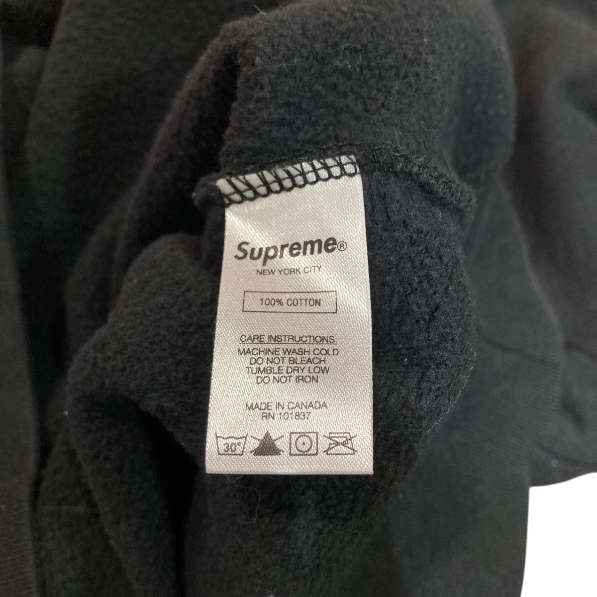 Supreme(シュプリーム) Formula Crewneckフォーミュラ袖ロゴクルー